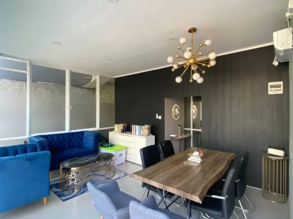 DIJUAL CEPAT Bangunan modern minimalis  2 lantai  Di jalan utama kawasan premium strategis  bendungan hilir