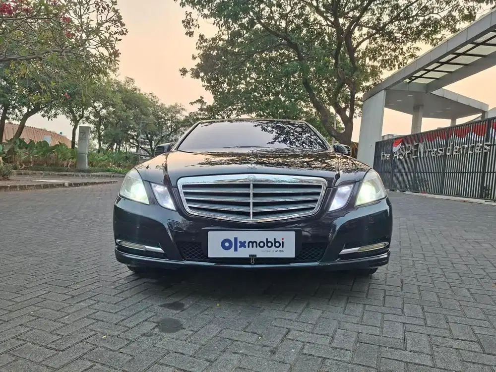 CICILAN RINGAN Mercedes-Benz E200 2012 SEP