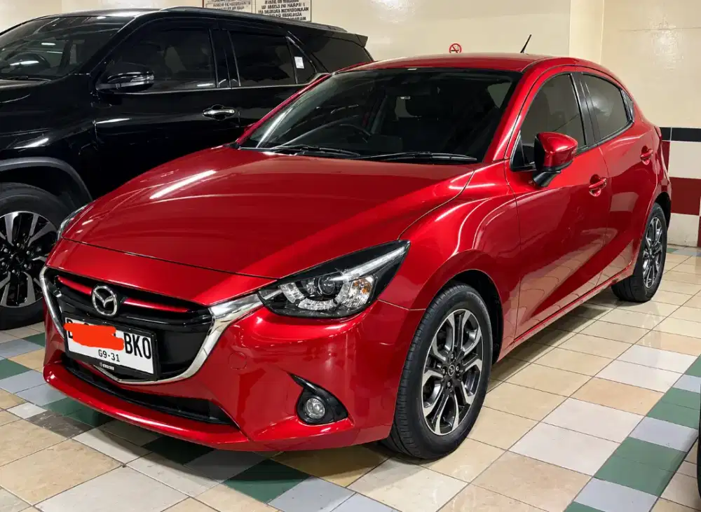 Mazda 2 skyaktif 2016