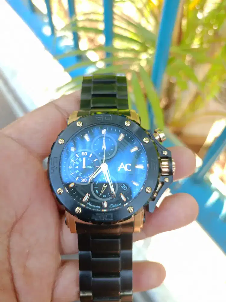 Jam Alexandre Christie 9205