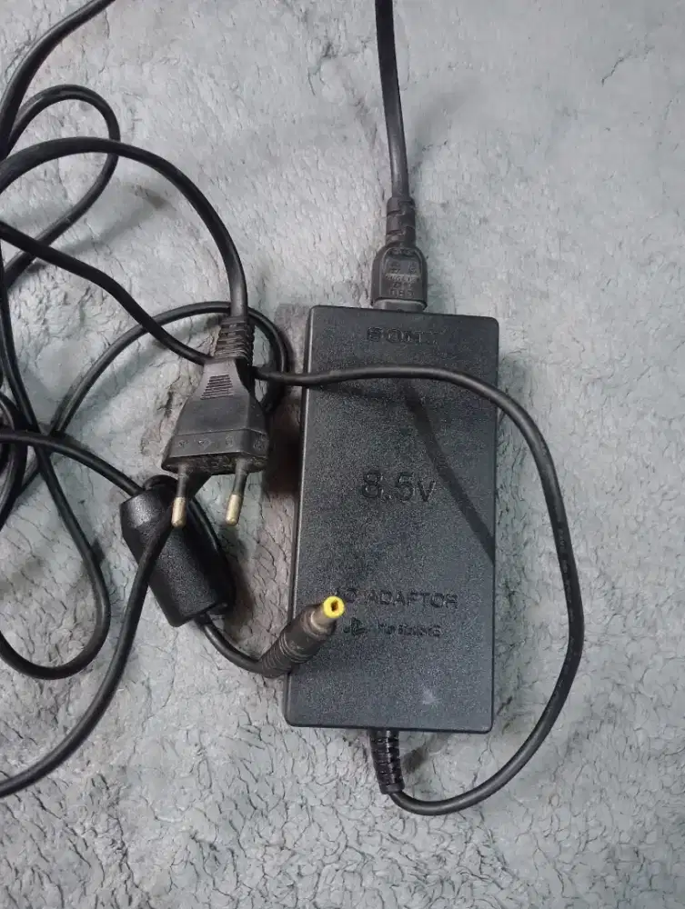 Sony Charger PSP 2 original,fungsi normal