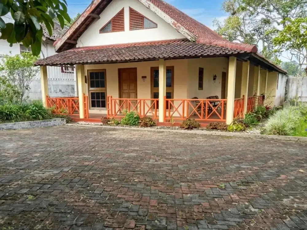 Dijual - Rumah di Titik 0 Km Yogyakarta