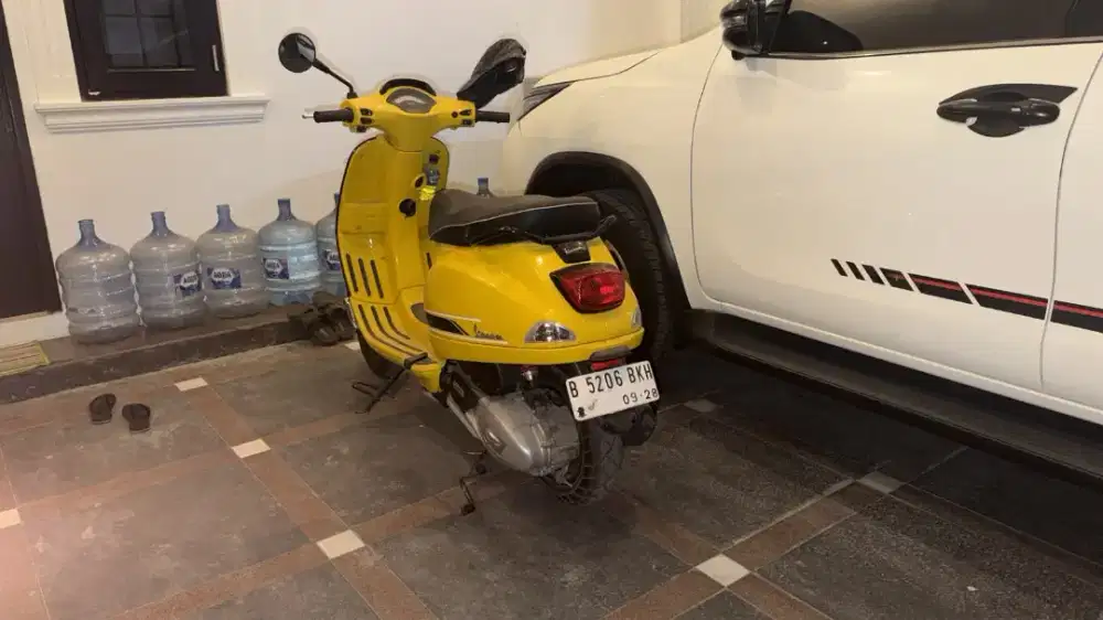 Vespa IGL 125 FL