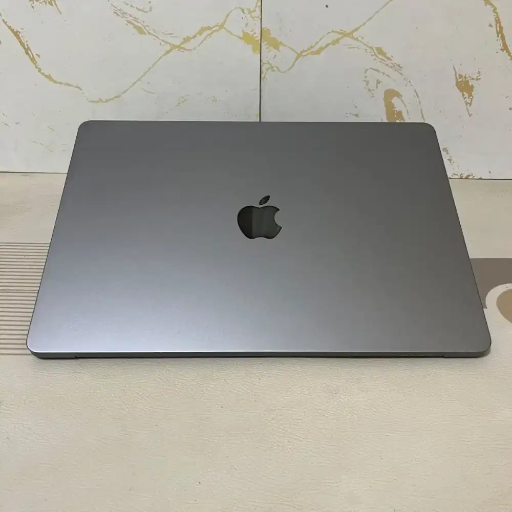 Macbook Air M2 15-inch, 2023 (Ex iBox).