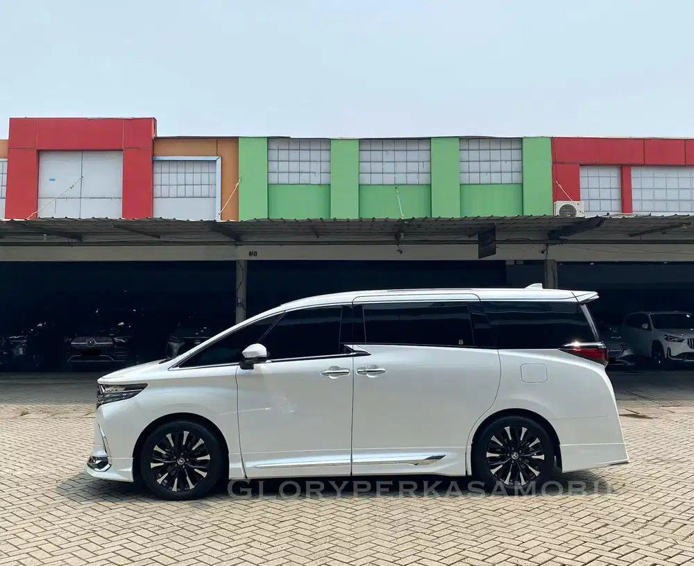 Toyota Alphard 2.5 G CVT Modelista 2024/ 2025 KM 9rb ANTIK