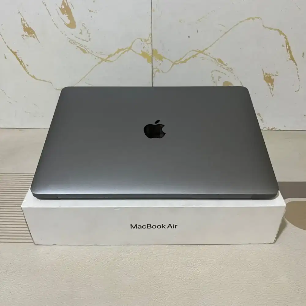 Macbook Air M1 13-inch, 2020 (Ex iBox)