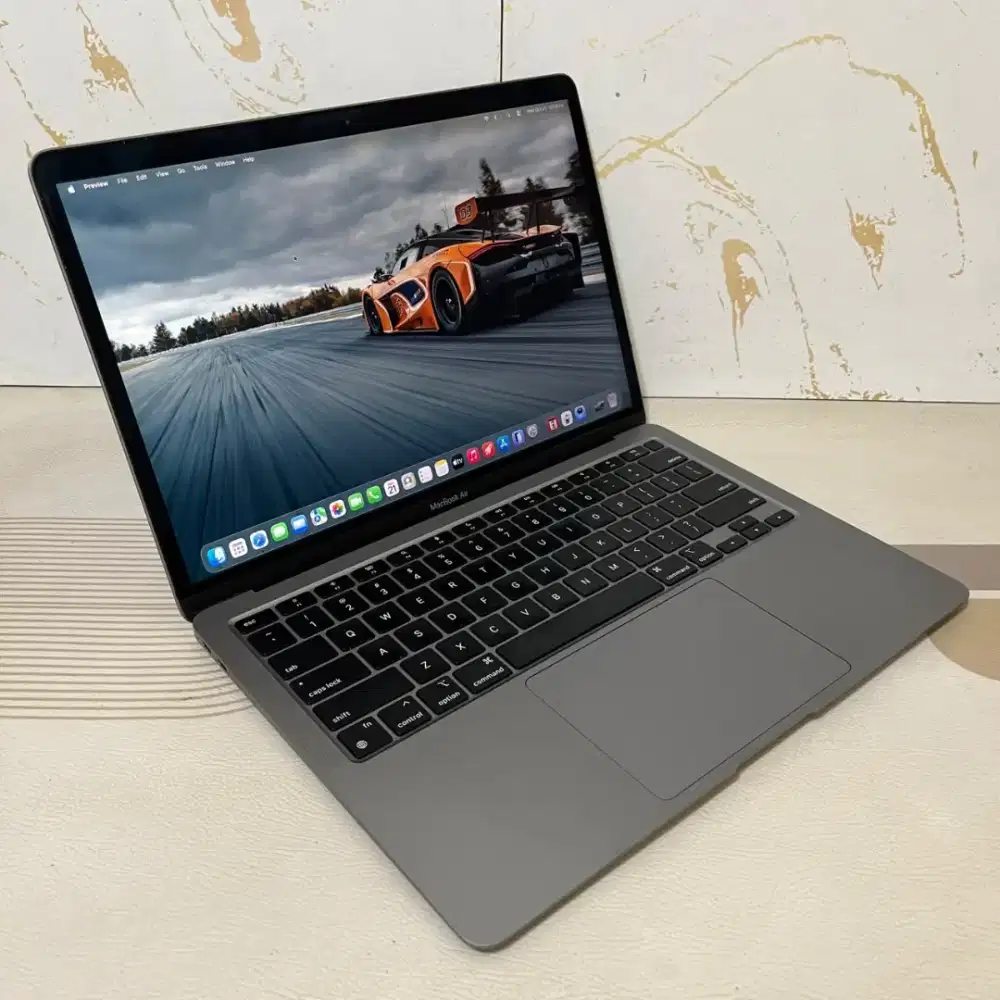 Macbook Air M1 13-inch, 2020 (Ex iBox).