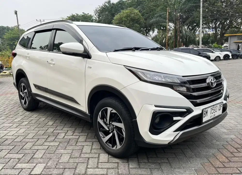 All New Rush 1.5 GR Sport MT 2023 KM 30 Ribuan
