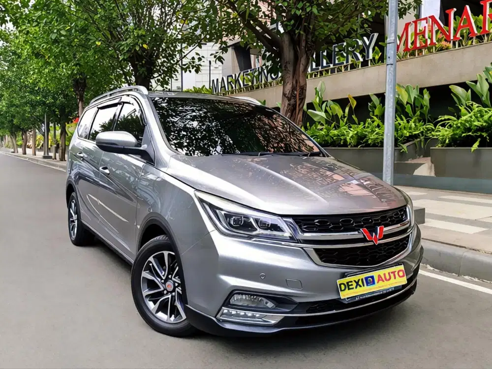 (KM40000)WULING CORTEZ 2022/2023 1.5 AT EX LUX SUNROOF CAPTAIN SEAT