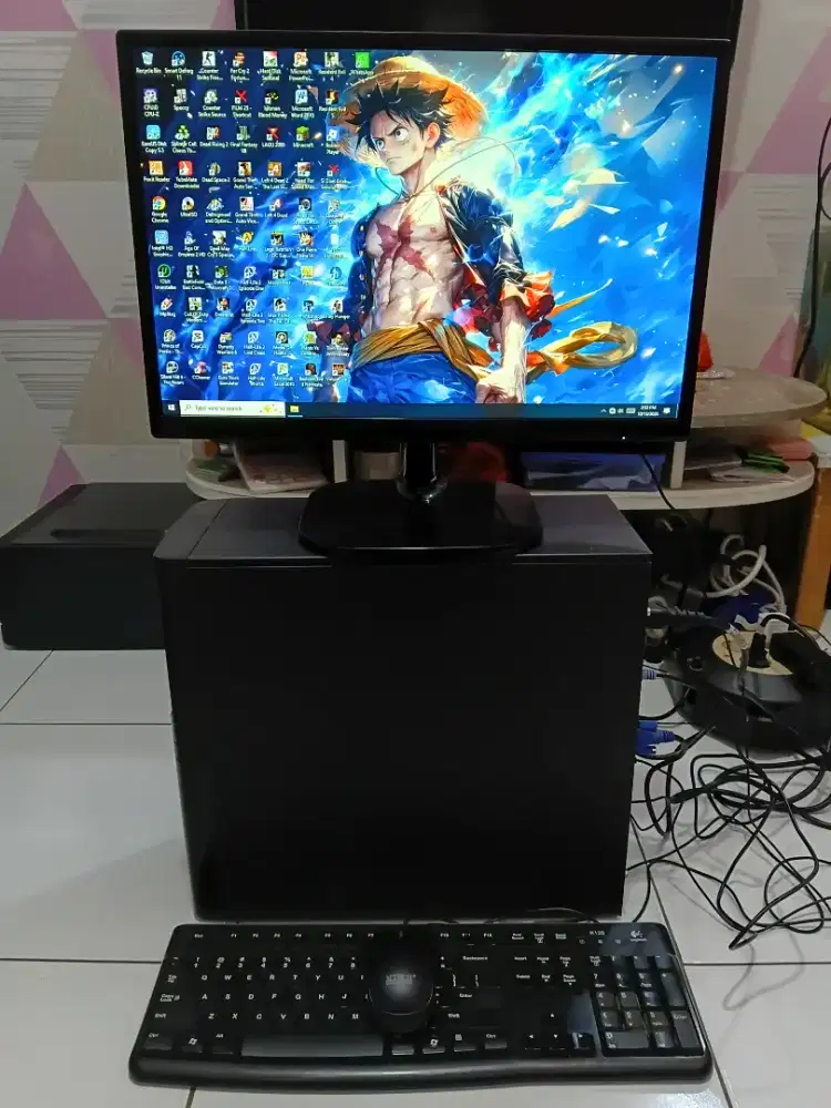PC GAMING FULSET + LCD + RAM 8 GB + VGA 1 GB + HD 500 GB + GAMES APP