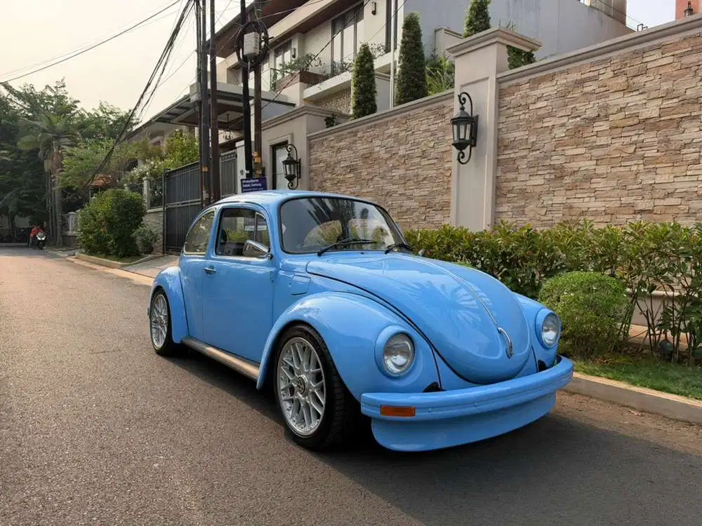 RARE VW kodok Beetle 1303 Sky Blue Porsche 1974