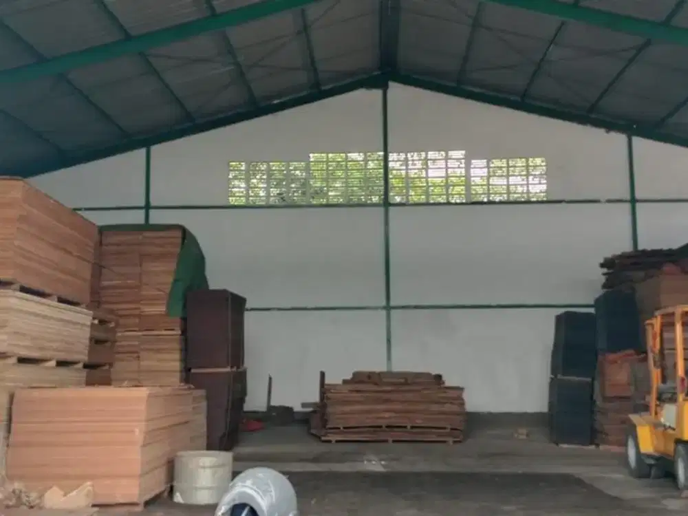Gudang Surimulia Lt 600, HGB, Siap pakai, dekat akses TOL dan Pelabuhan
