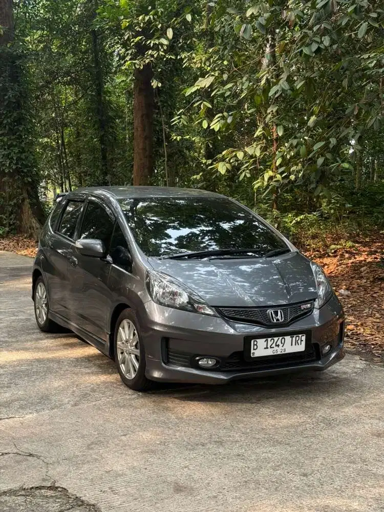 Honda Jazz RS A/T Thn 2013 KM 86rb Record Honda Mulus