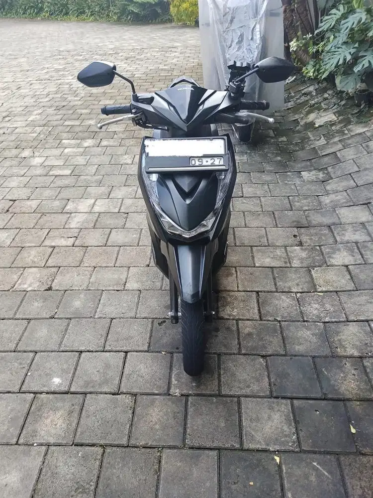 JUAL CEPAT BU! Honda Beat Deluxe 2022