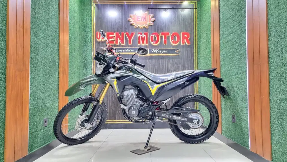 ENY MOTOR - SUPER! HONDA CRF 150L TAHUN 2021 - SPC KM 11RB NO TRABAS