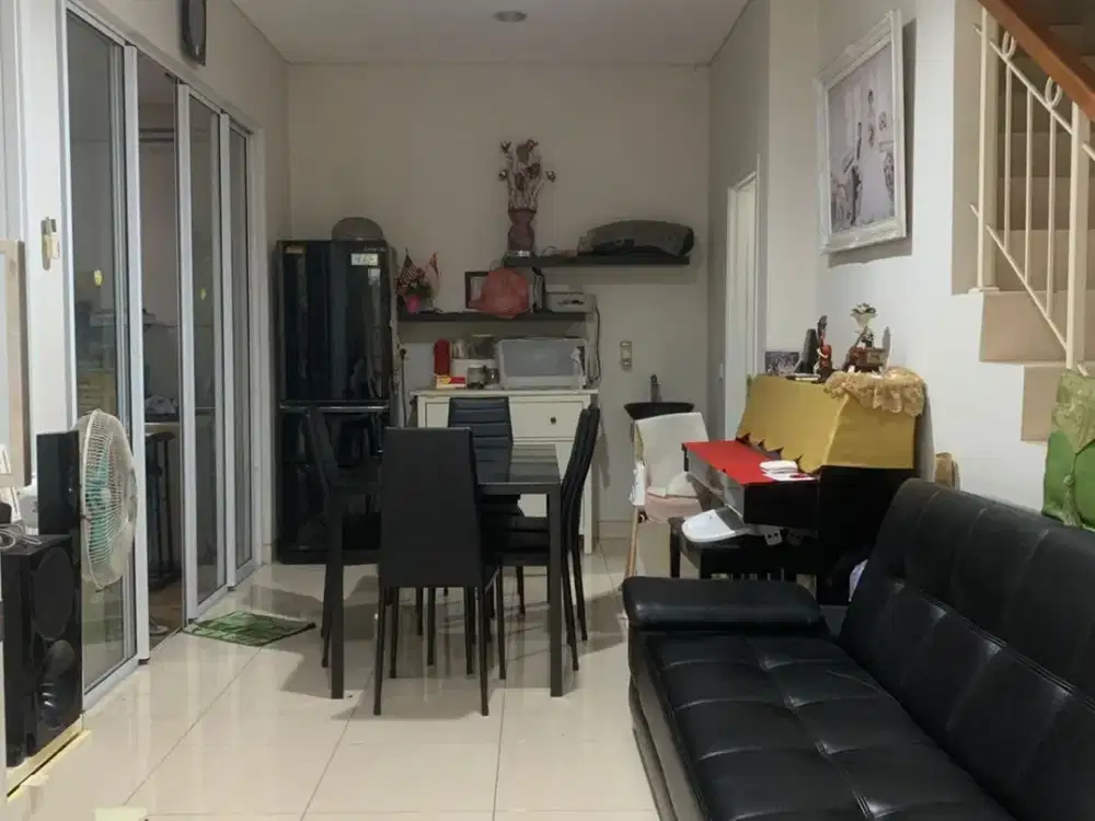 Dijual Rumah di Anilla House Vanya Park