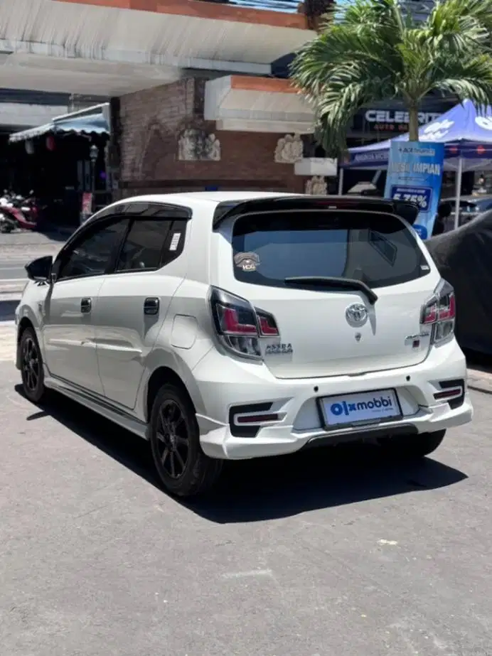 Toyota Agya 1.2 GR Sport Bensin AT 2023 Putih