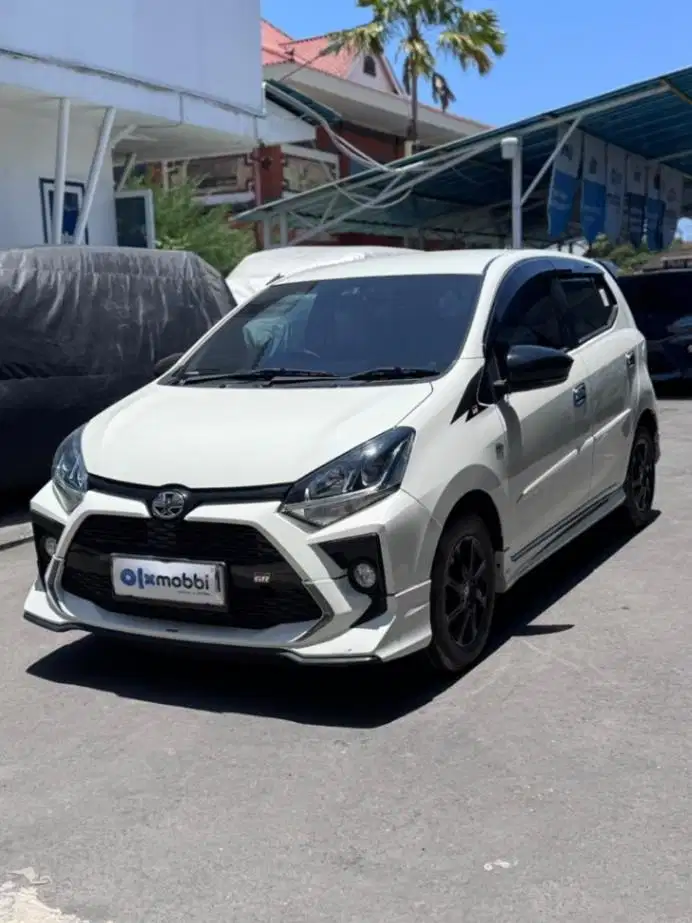 Toyota Agya 1.2 GR Sport Bensin AT 2023 Putih