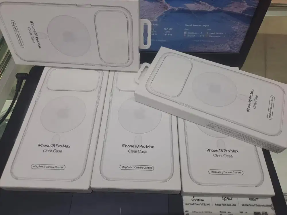 Clear Case with Magsafe Iphone 18 Pro Max Original 100 %