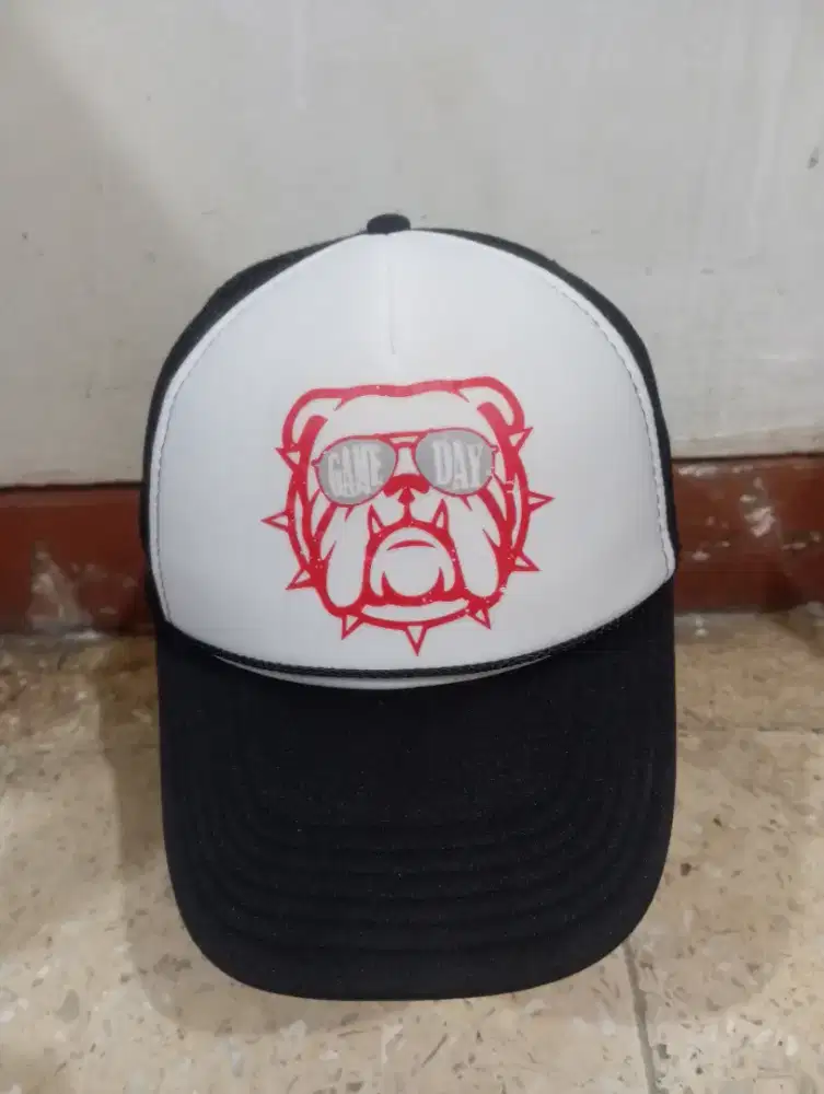 Topi Otto Bulldog game original second bekas