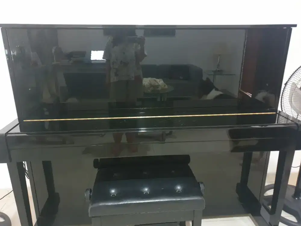 Piano Kawai Upright