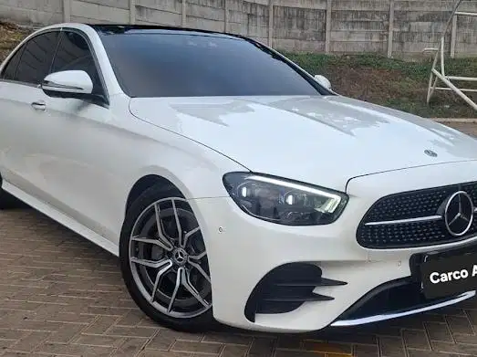 Mercedes Benz E300 2022 Siap Pakai