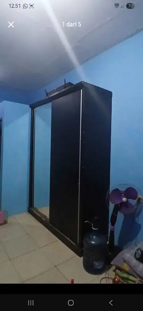 Lemari slide 2 pintu