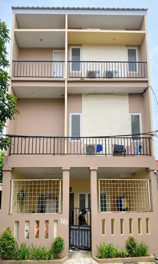 DIJUAL KOST 18 KAMAR DEKAT UIN CIPUTAT, INCOME RP.18 JT/BULAN