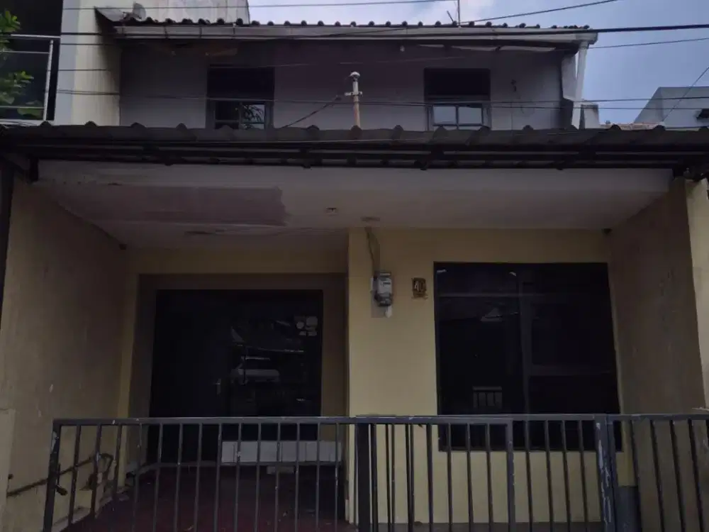 Rumah tengah kota sayap jl. GURAME OP. 85juta / 2th *nego*