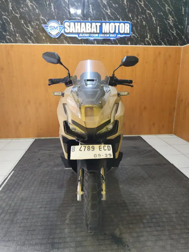 ADV 160 ABS TH 2024 CASH ATAU KREDIT DAN SPAYLATER READY
