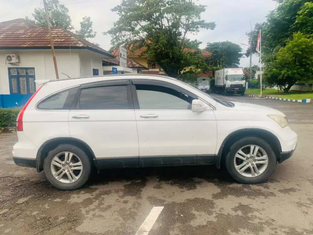 Dijual mobil rcv