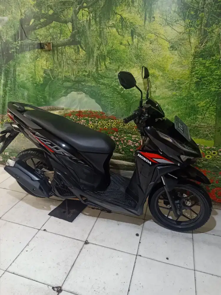 Honda Vario 125 th 2022 istimewa gress