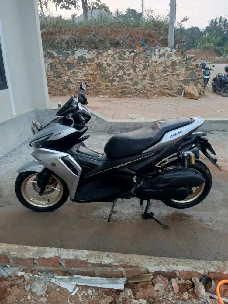Aerox new 2022 key less abs
