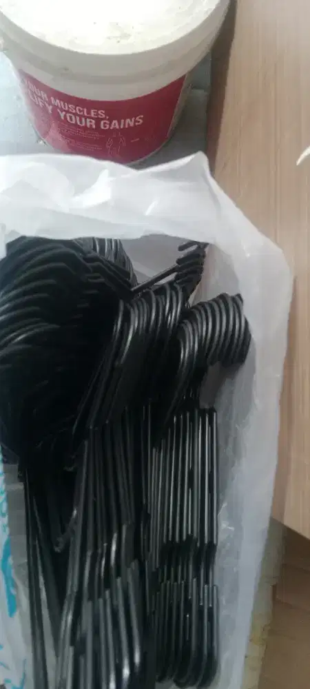 Hanger/gantungan baju