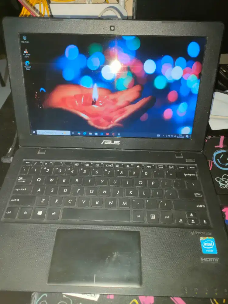 Laptop Asus X200MA