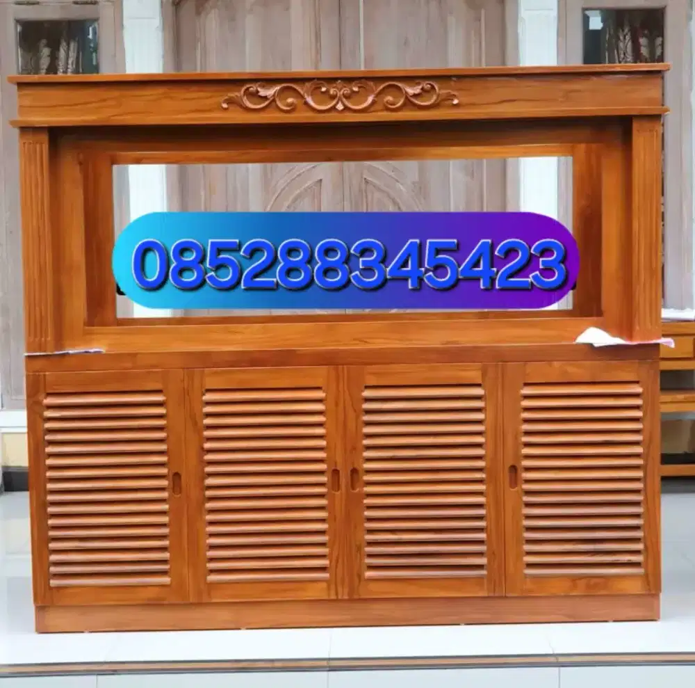 Meja akuarium jati