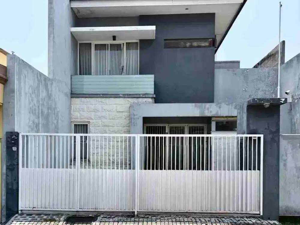 dijual rumah di Darmo harapan Surabaya barat