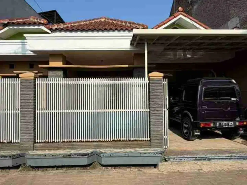 rumah siap huni luas 140/130 harga 650jt di area villa bandung indah