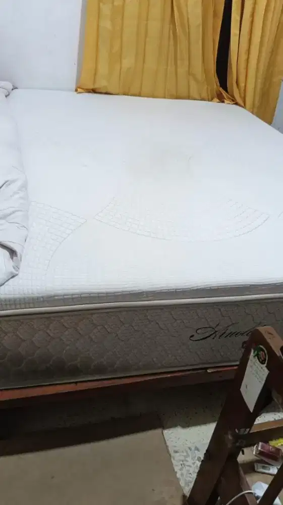 DIJUAL CEPAT SPRING BED HELUX