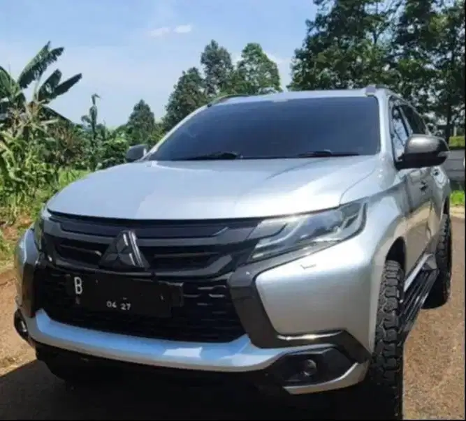 mitsubishi pajero sport (2017)