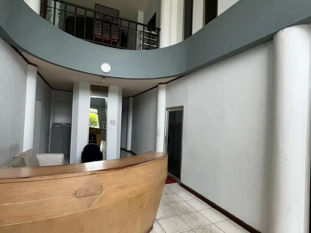 DIJUAL CEPAT GEDUNG SIAP RENOV Rawamangun - Jakarta Timur