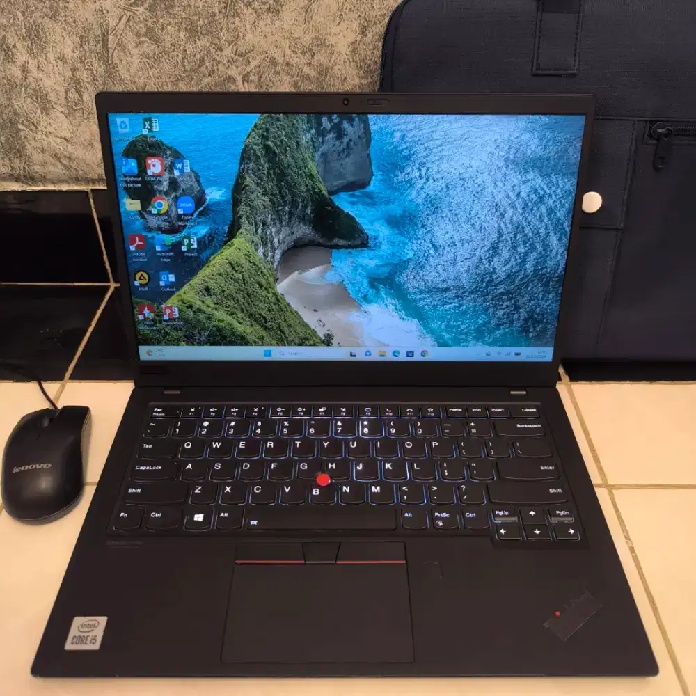 Lenovo ThinkPad X1 Carbon 8th Core i5 Gen 10 + Dolby RAM 16GB SSD NVMe