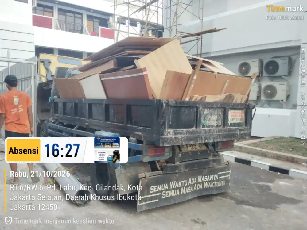 Jasa buang puing dan angkutan sampah proyek