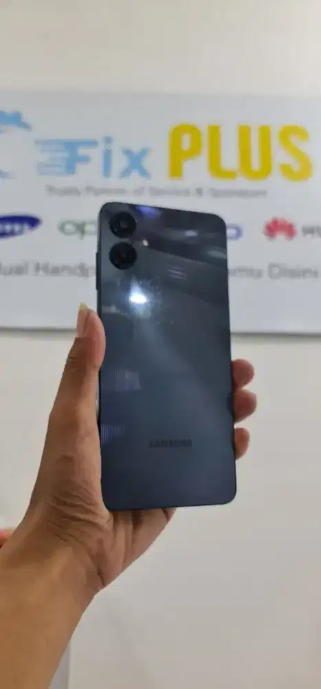 Samsung a06 second like new