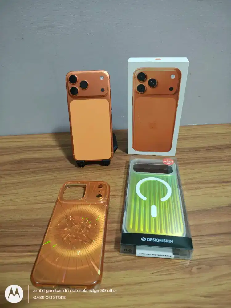 IPhone 17 pro max 256Gb oren ex ibox