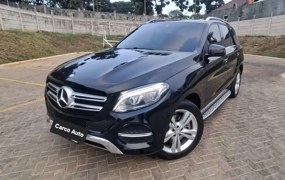 Mercedes Benz GLE400 Exclusive 2016 Black Like New