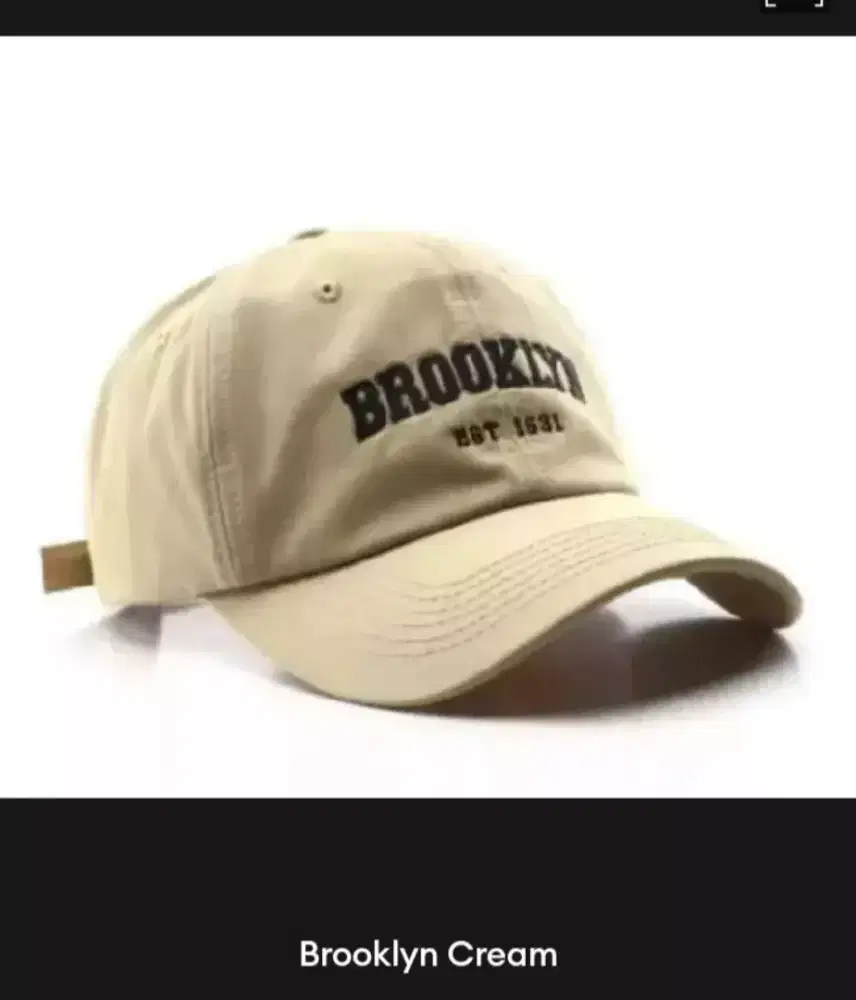 Topi baru sesuai gambar