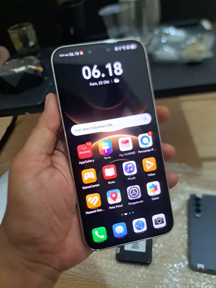 HUAWEI MATE 80 PRO RAM 16/512GB

RESMI INDO