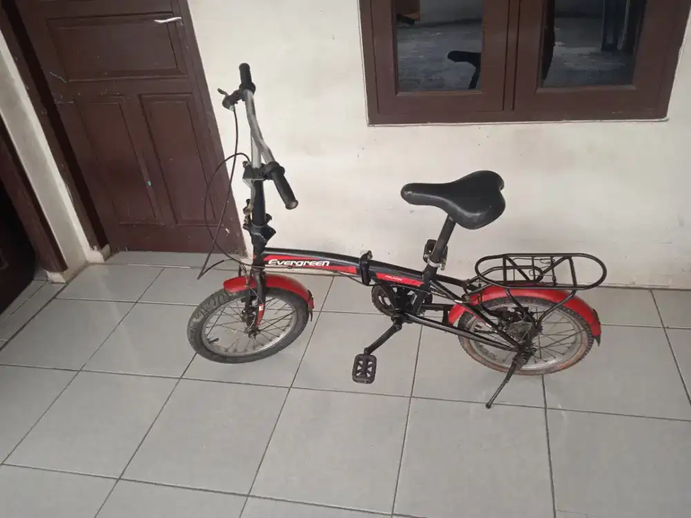 Sepeda lipat siap goes