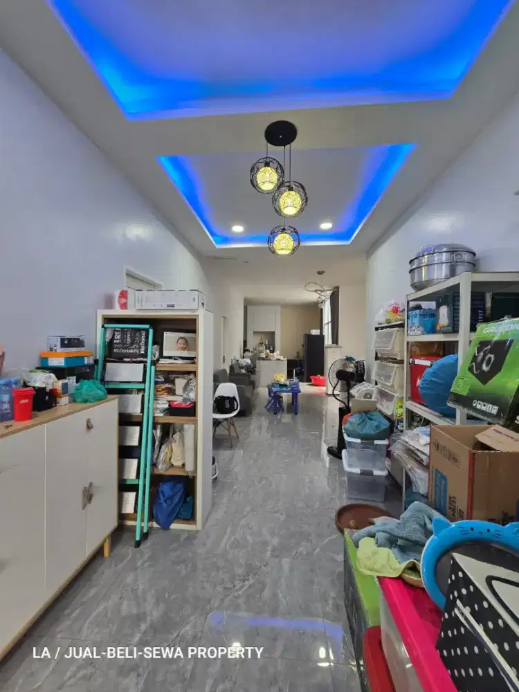 Rumah siap huni Full renovasi BEVERLY PARK